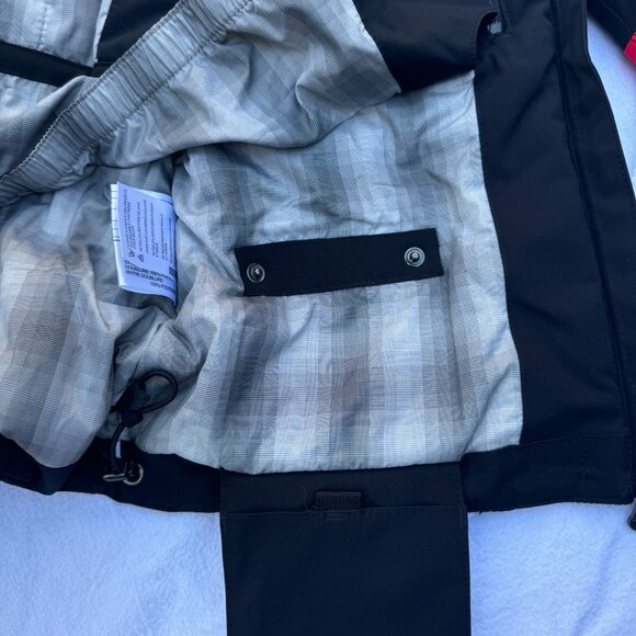 Ski jacket - Picture 10 of 13